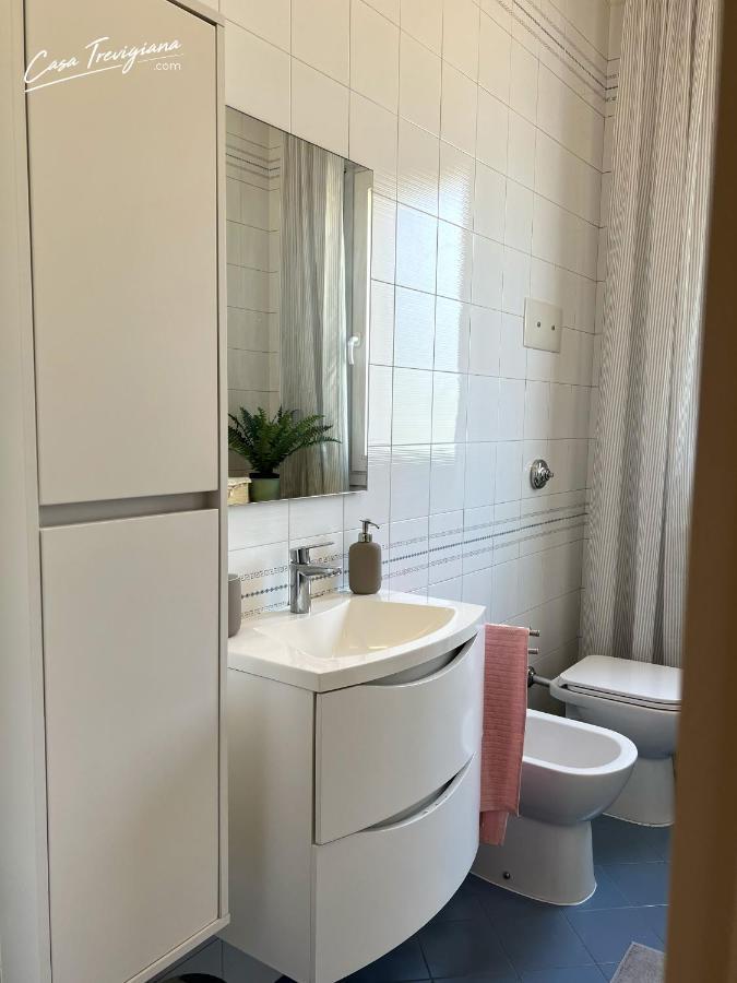 Casa Trevigiana - Super Location, Fully Equipped & Spacious Treviso Dış mekan fotoğraf